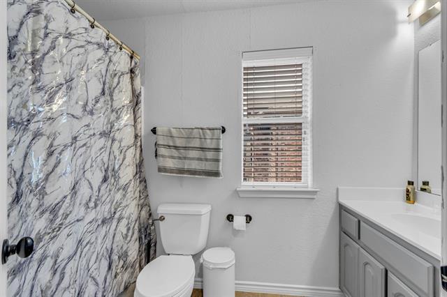 Building Photo - 13389 Spirit Falls Dr