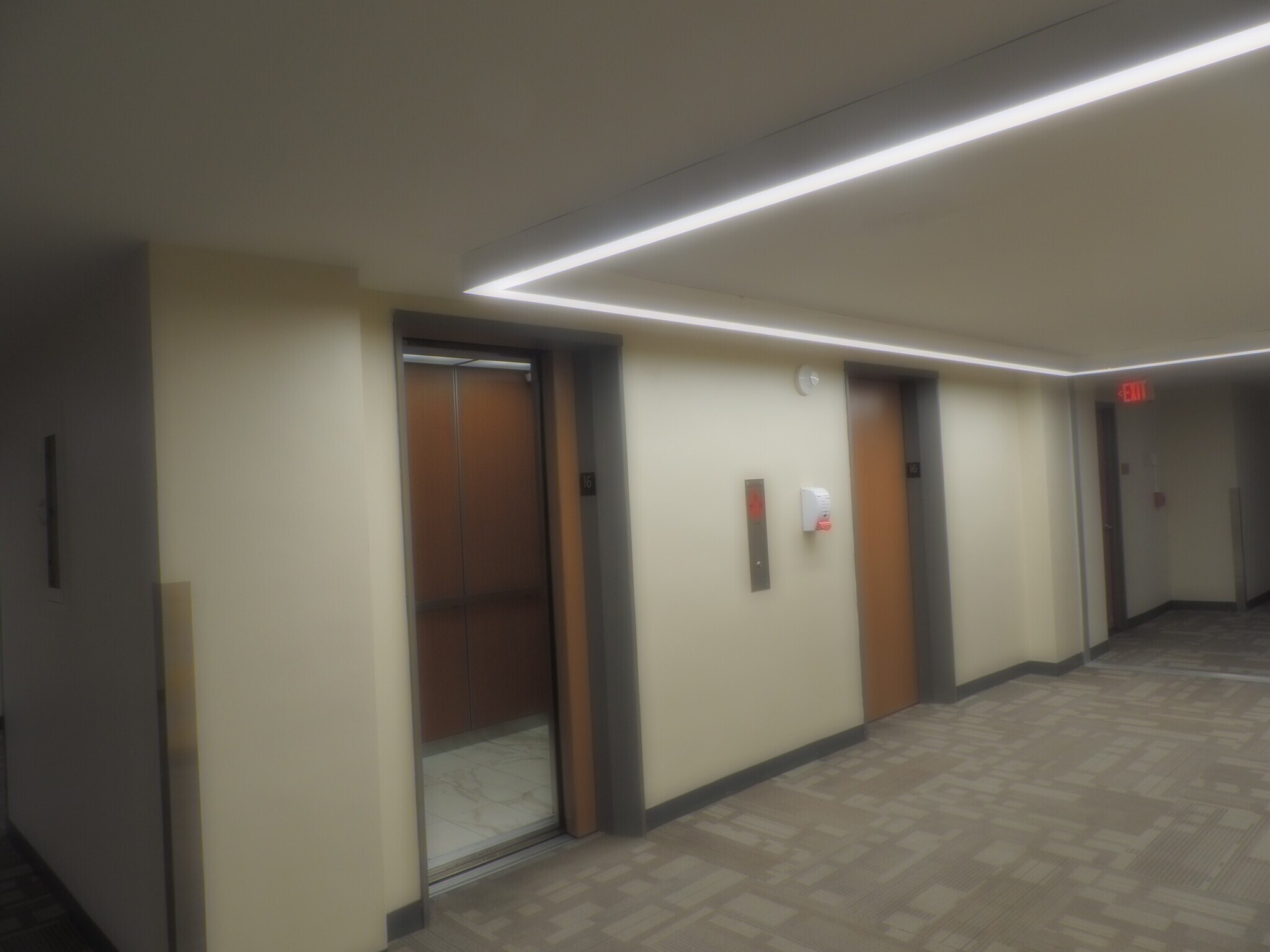 Building Photo - 4600 Duke St