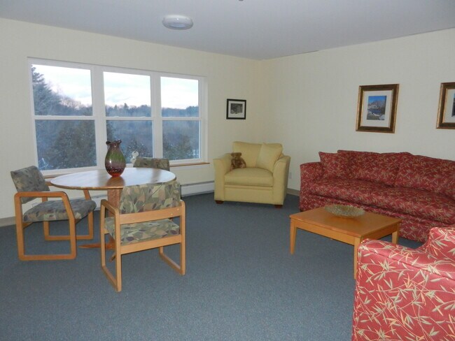 Building Photo - 331 Lime Kiln Rd