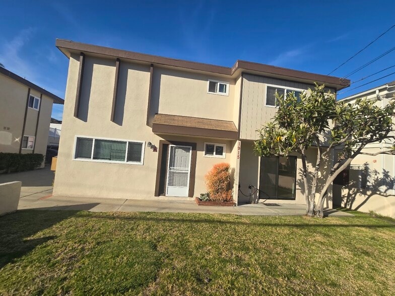 Unit A Apartment - 1915 Dufour Ave