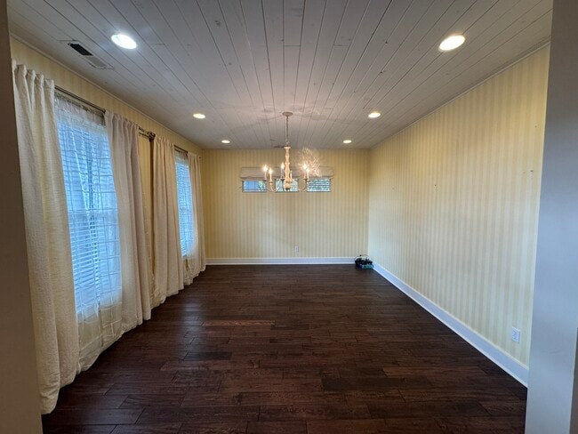 Building Photo - 9504 Purple Sage Rd