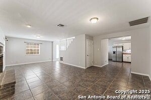 Building Photo - 13802 Fairway Crest