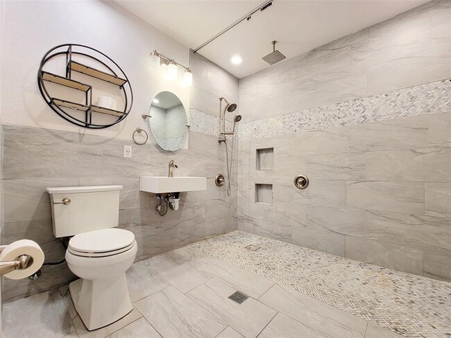 Building Photo - 3503 Rocky Hollow Trail