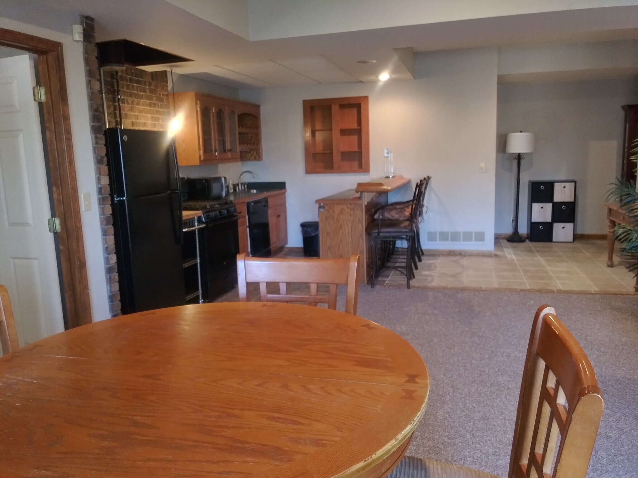 Building Photo - 8550 Waverly Rd