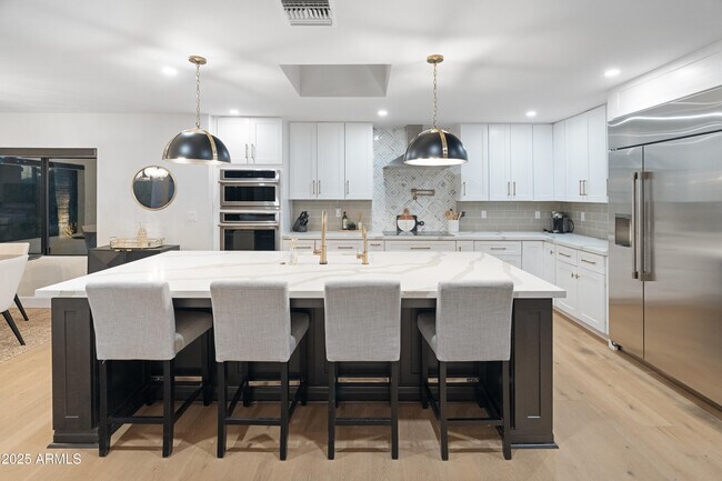 Building Photo - 8556 N 84th St