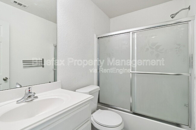 Building Photo - 5842 Blonde Canyon