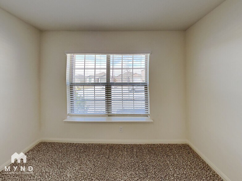 Building Photo - 116 Bandana Cir