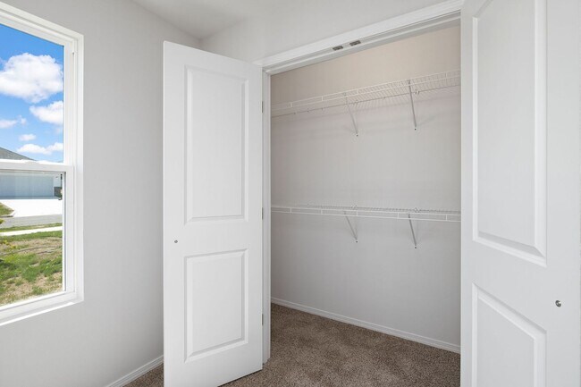 Building Photo - Newly Built 3 Bedroom Rental in Aurora!