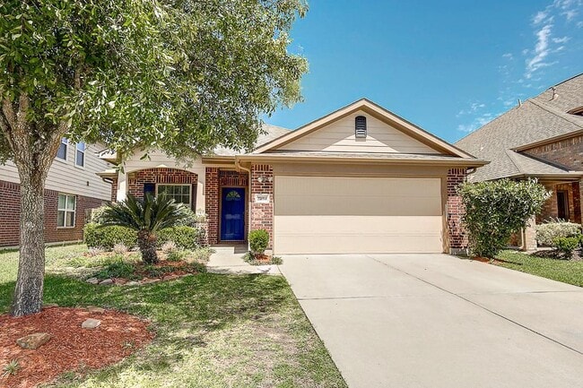 Building Photo - 27014 Henson Falls Dr