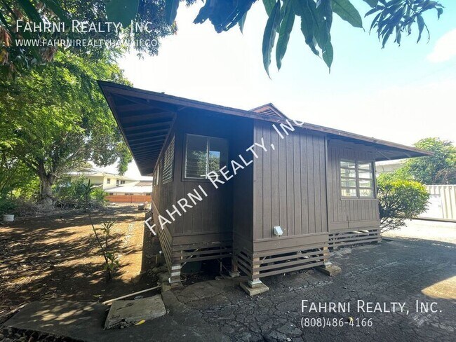 Building Photo - 98-277 Kam. Hwy. D1-