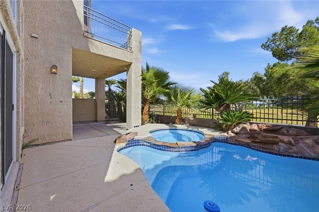 Building Photo - 9236 Eagle Ridge Dr