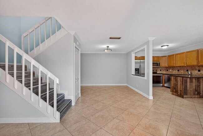 Building Photo - 1590 Forest Lakes Cir