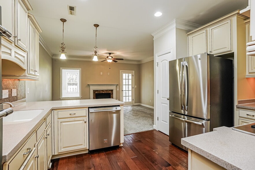 Building Photo - 205 Summerwind Plantation Dr