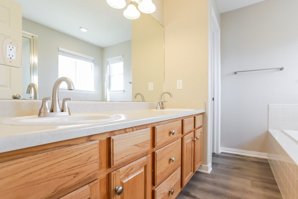 Building Photo - 2876 S Tower Way