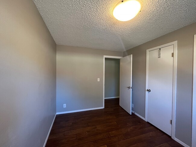 Building Photo - 3314 N Clayton Pl