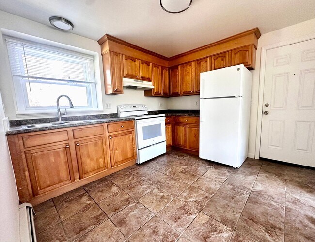 Building Photo - 58 Old Concord Turnpike