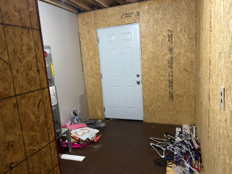 Building Photo - 706 S Washington Ave