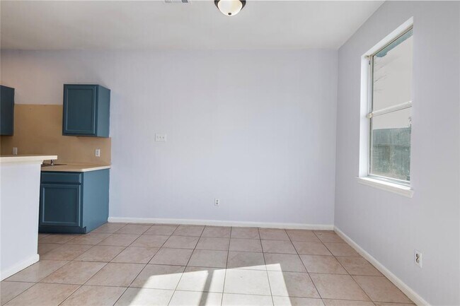 Building Photo - 6427 Waldron Dr