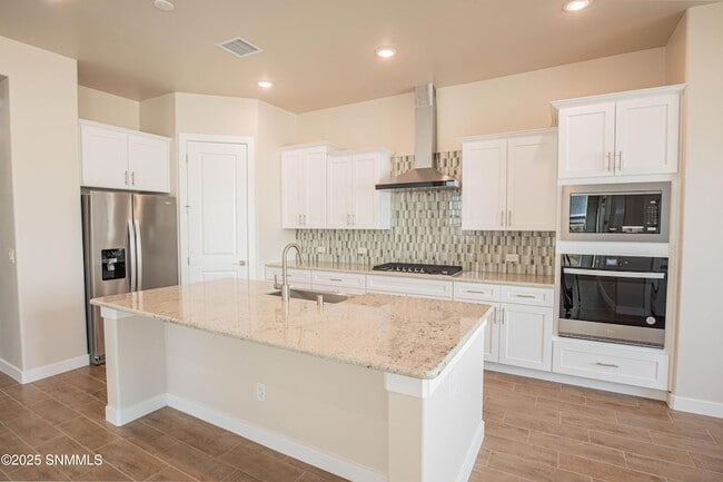 Building Photo - 3883 Heartland Lp