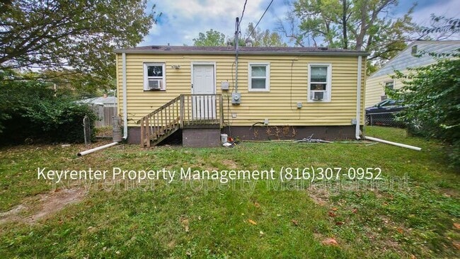 Building Photo - 5412 Indiana Ave