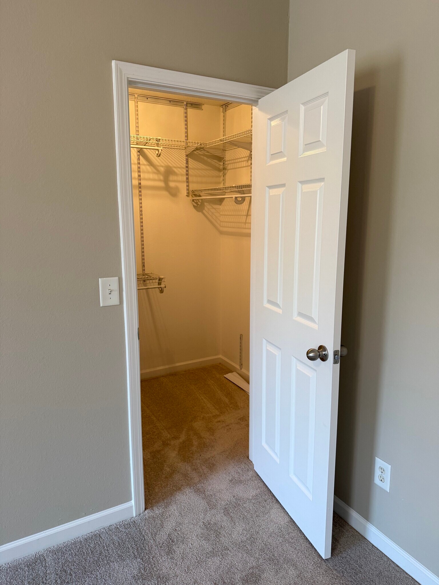 Building Photo - 2028 Shaylin Loop