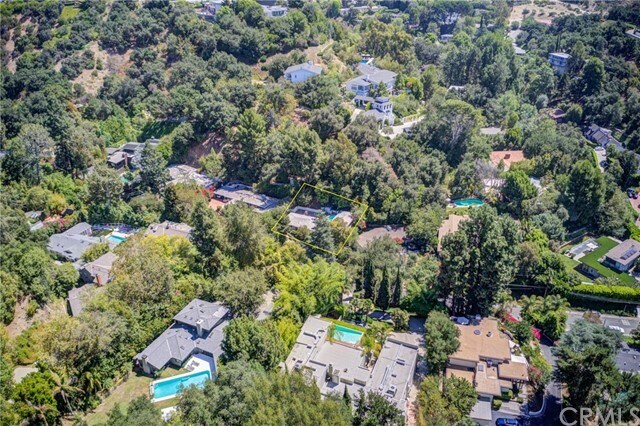 Building Photo - 2740 Hutton Dr
