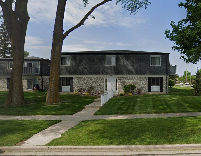 Exterior - 1712 Creek Rd