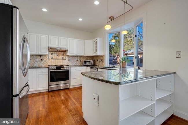 Building Photo - 4407 Ridge St