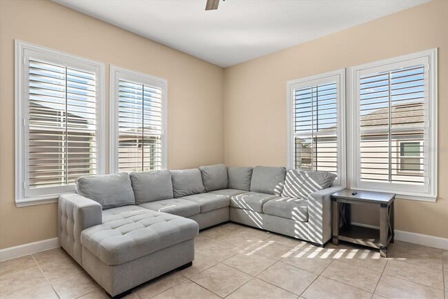 Building Photo - 6879 Arnoldson St