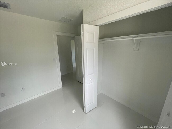 Building Photo - 298 NW 97th St