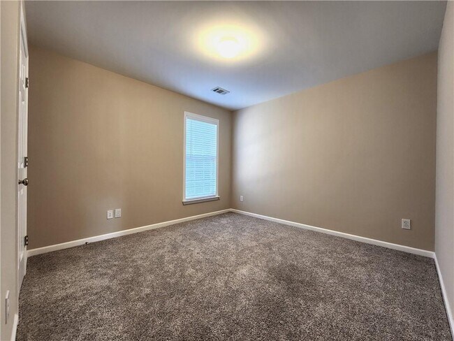 Building Photo - 11192 Peachcove Ct