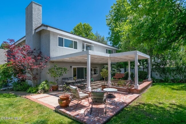 Building Photo - 907 Sagebrush Pl