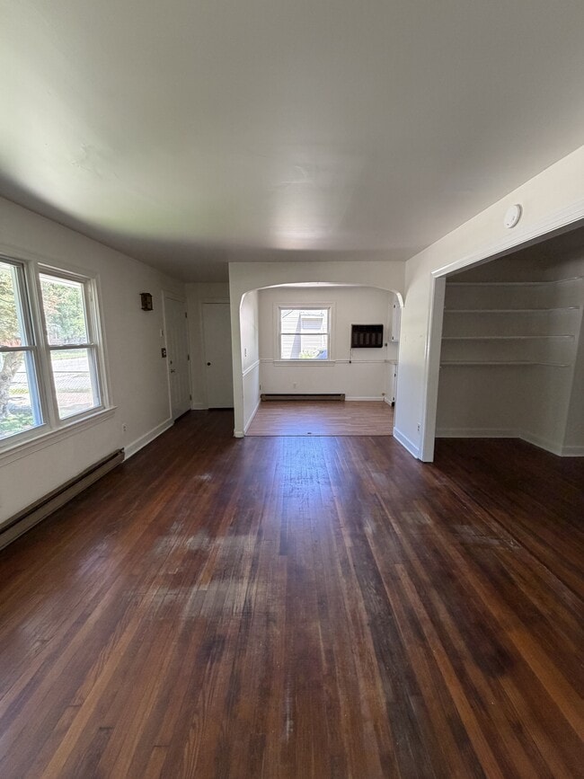 Building Photo - 1108 Brittingham St