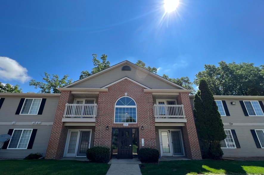 Victoria Pointe 243 Depuy Ave Jackson MI 49203 Apartment Finder