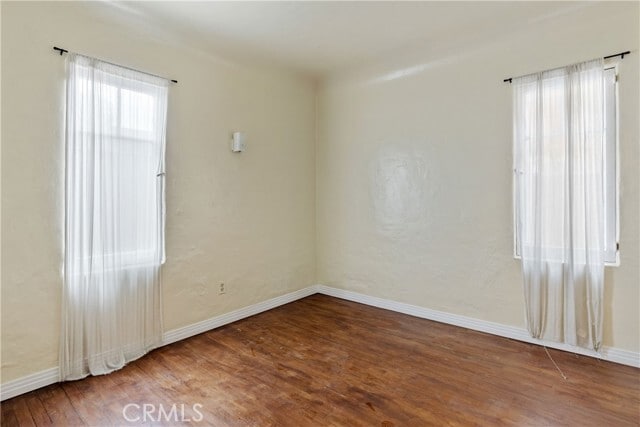 Building Photo - 1506 Bayview Dr