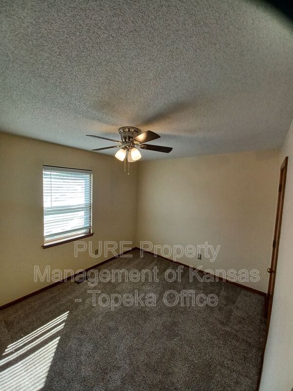 Building Photo - 6308 SW 27th St