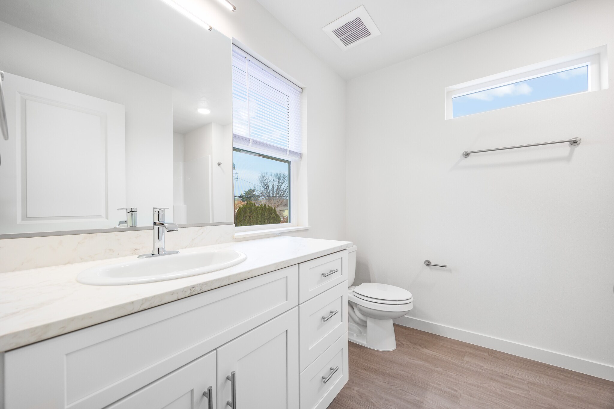 Building Photo - 20 S Volland St