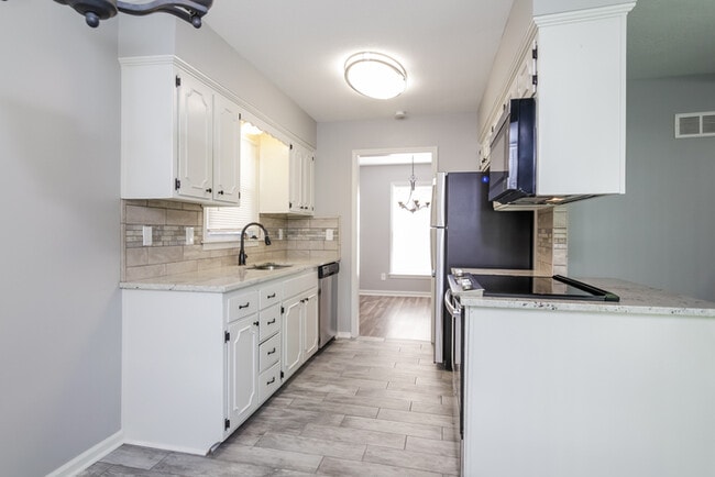 Building Photo - Cozy 3 Bedroom Home in Grandview, MO