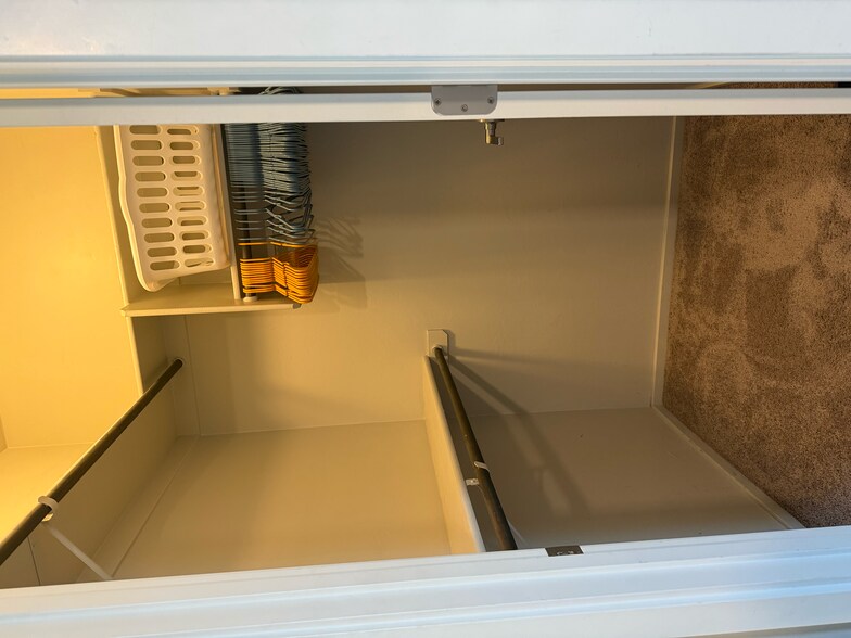 Large walk-in closet - 866 E Millenium Ct
