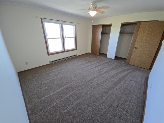 Master Bedroom - 2215 Sylvan Way