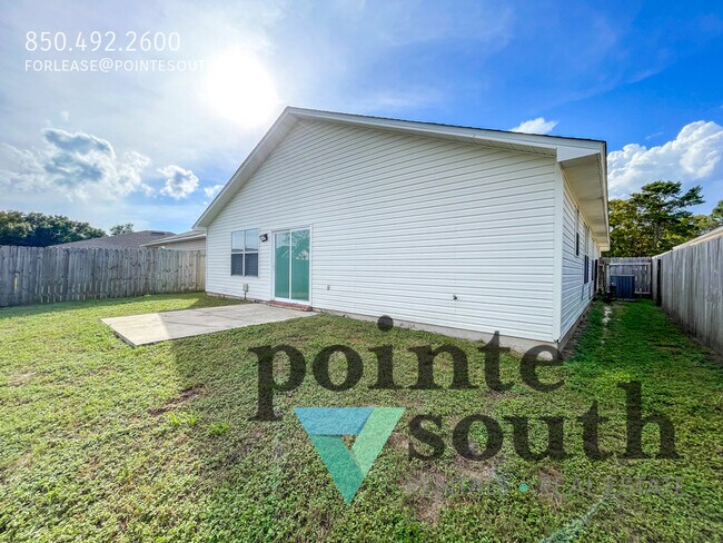 Building Photo - 209 Staysail St