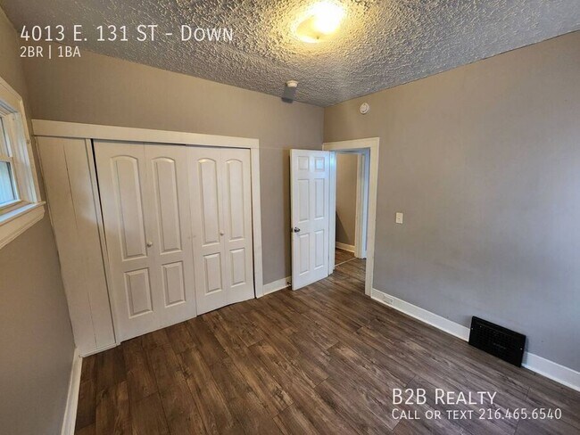 Building Photo - 4013 E. 131 ST-Down