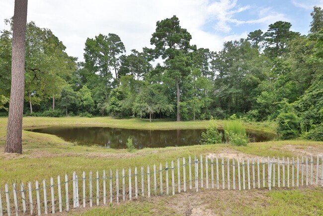 Building Photo - 33940 Ansley Rd