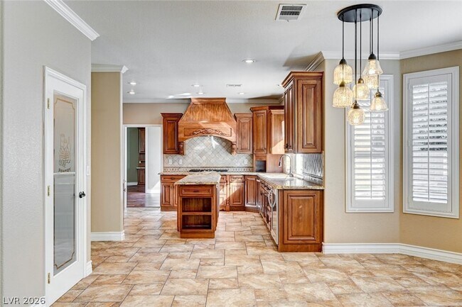 Building Photo - 2312 Silver Bluff Ct