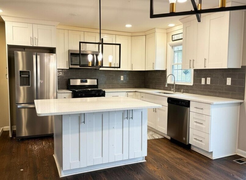 Building Photo - 3537 Fairburn Pl NW