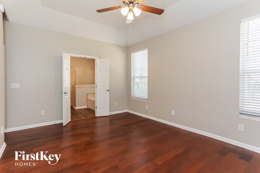 Building Photo - 8311 Abbeyfield Dr