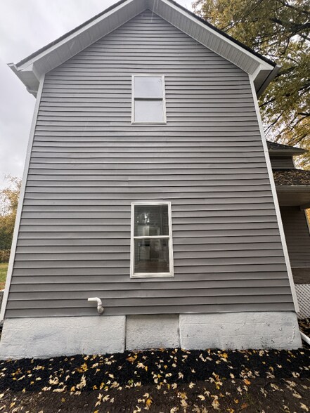 Building Photo - 537 W Auburn Ave