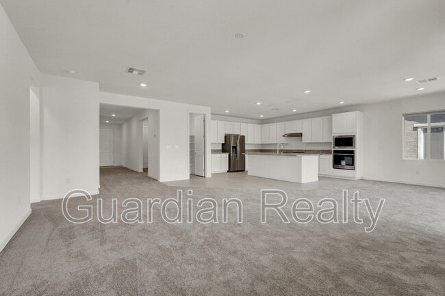 Building Photo - 5269 Diesel Rd