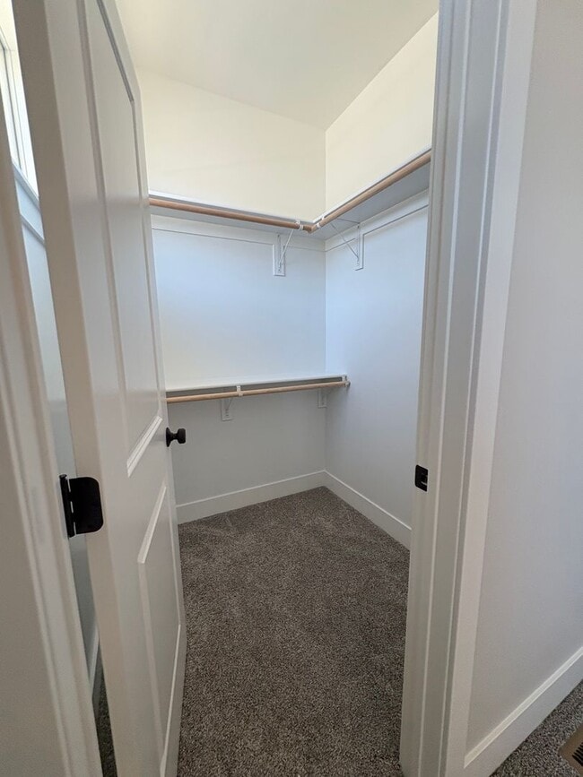 Building Photo - New construction townhome – two bed two bath with garage