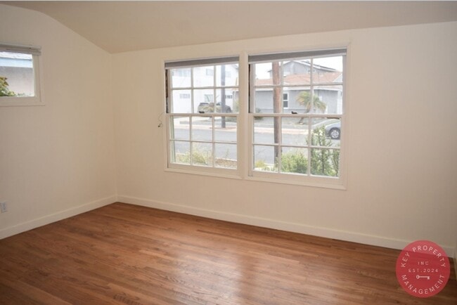 Building Photo - Grantville, Charming 4-Bedroom Home with S...